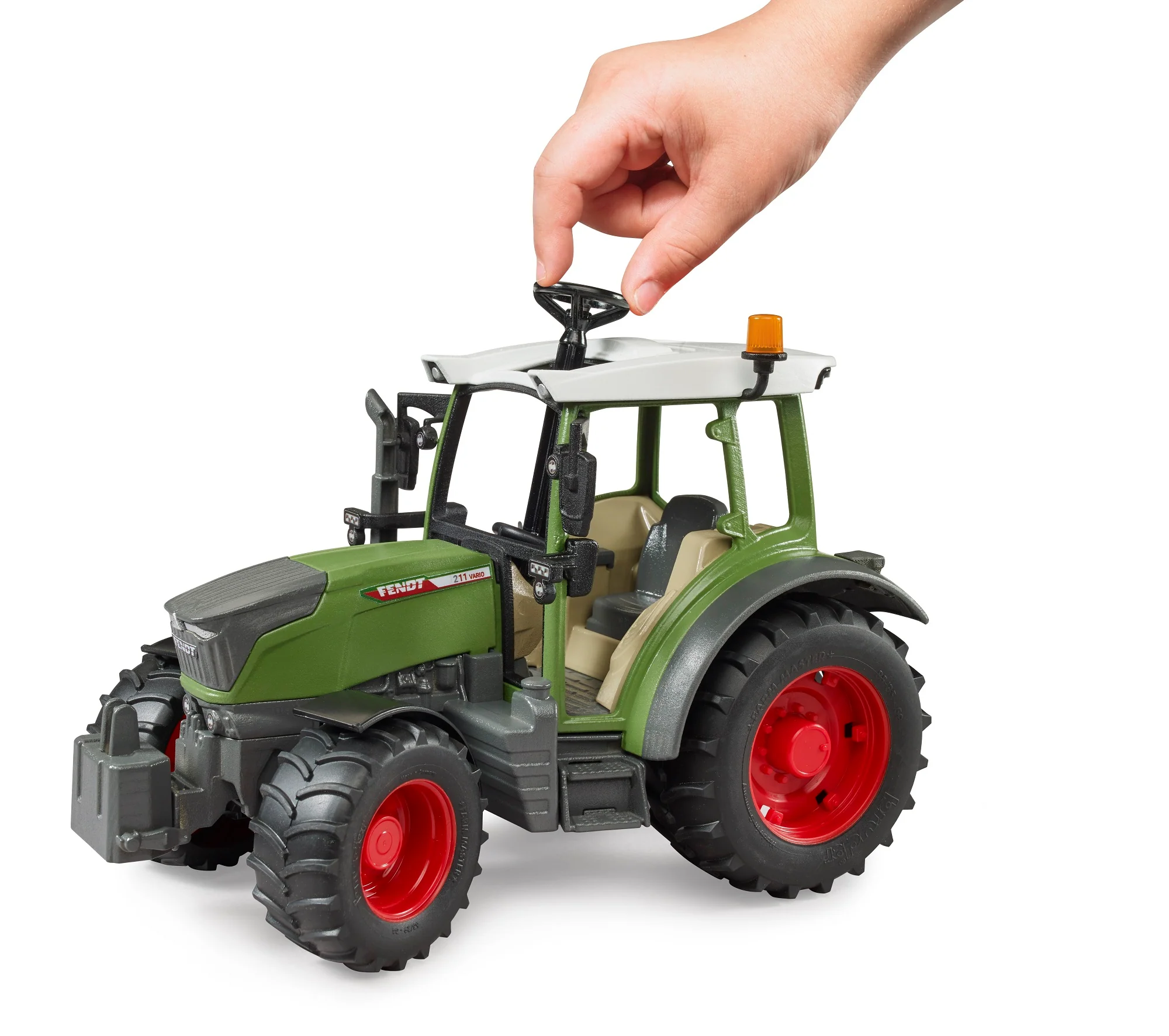 Bruder 02180 Fendt Vario 211 12.10.6 - Image 4