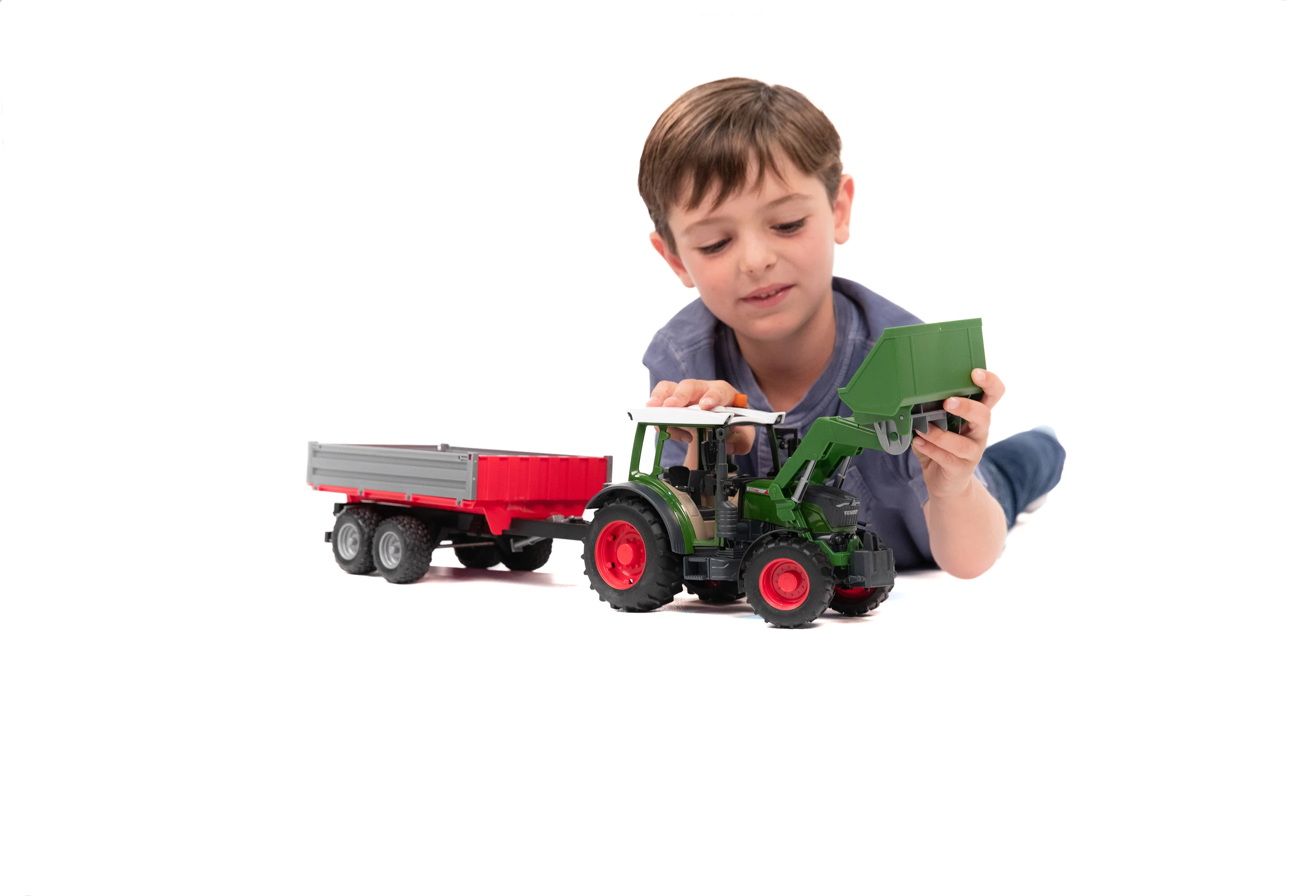 Bruder 02182 Fendt Vario 211 with Front Loader and Tipping Trailer 24.12.8 - Image 5
