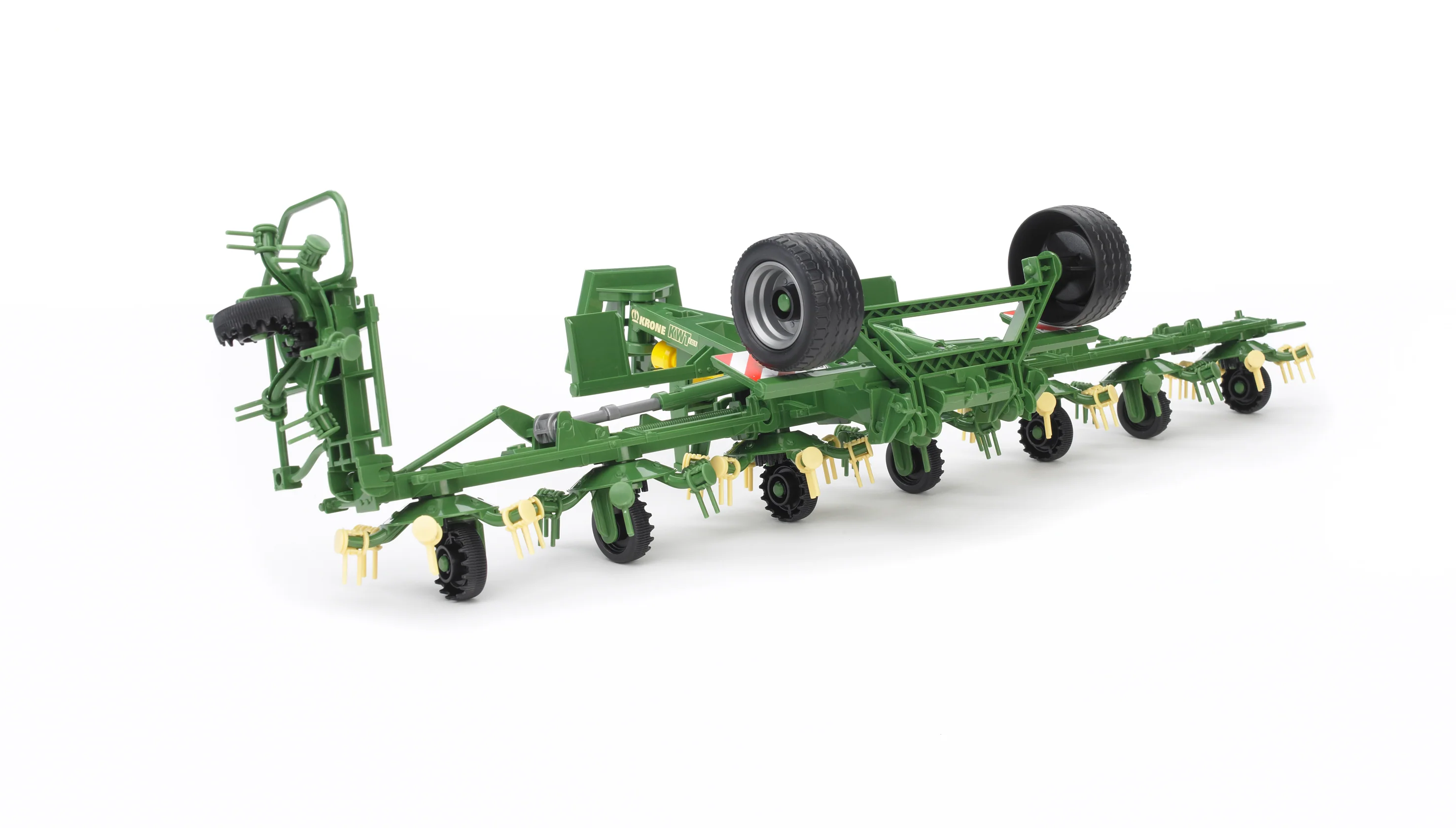 Bruder 02224 Krone Trailed Rotary Tedder with Running Gear KWT 8.82 -18.14.4 - Image 3