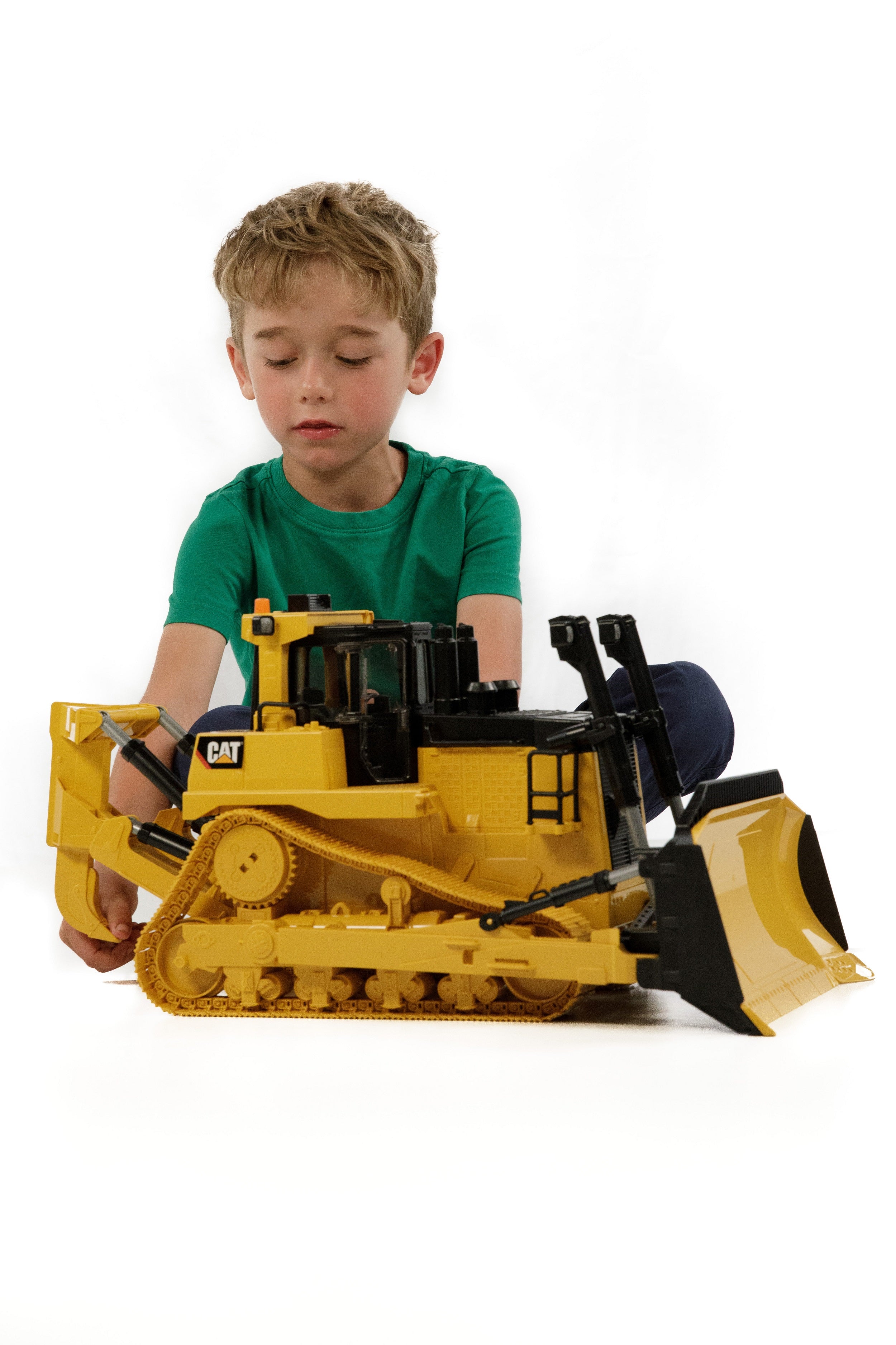 Bruder 02453 Cat® Large Track Dozer 24.12.12 - Image 5