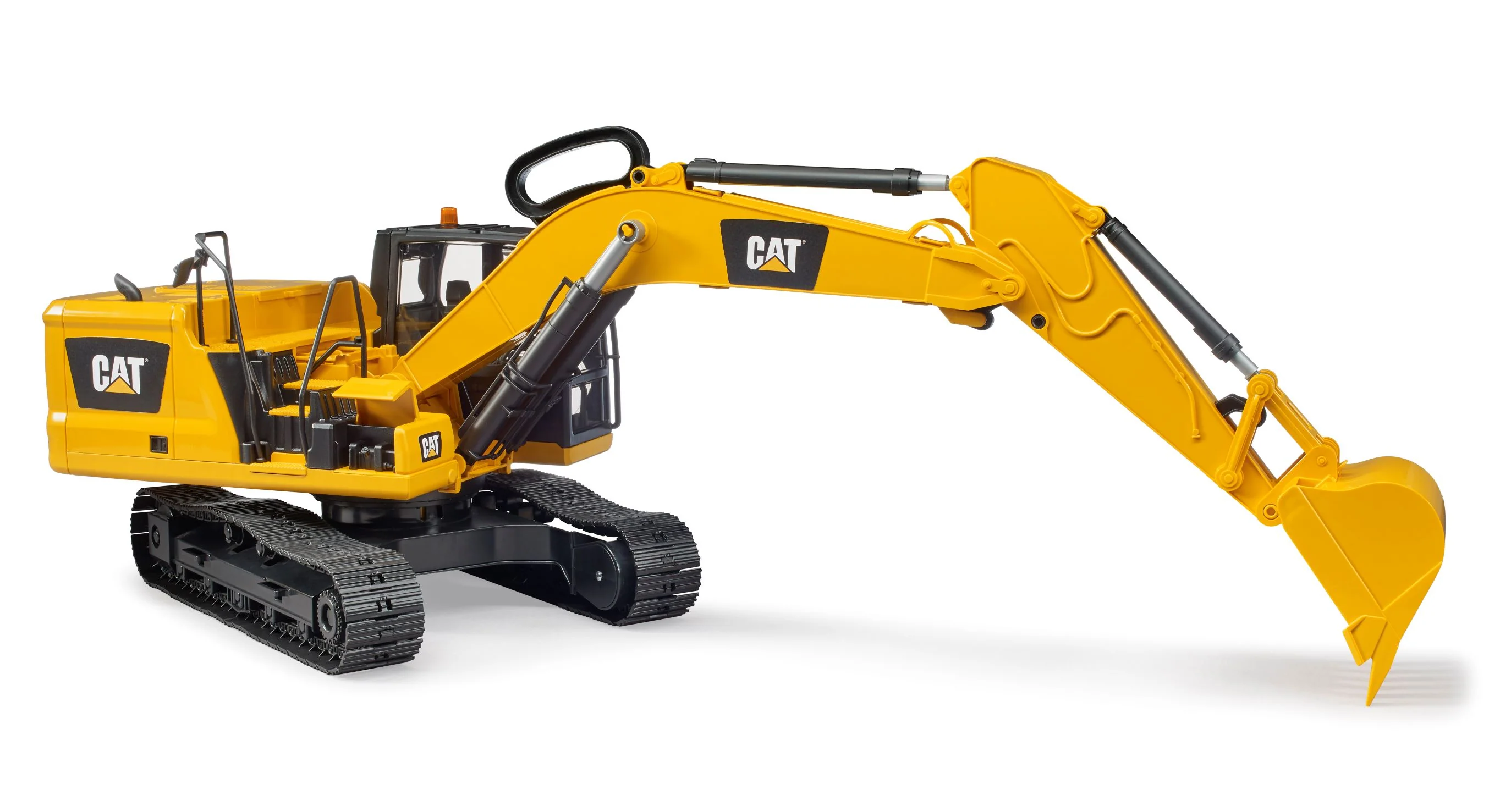 Bruder 02484 Cat® Excavator 24.12.12 - Image 3