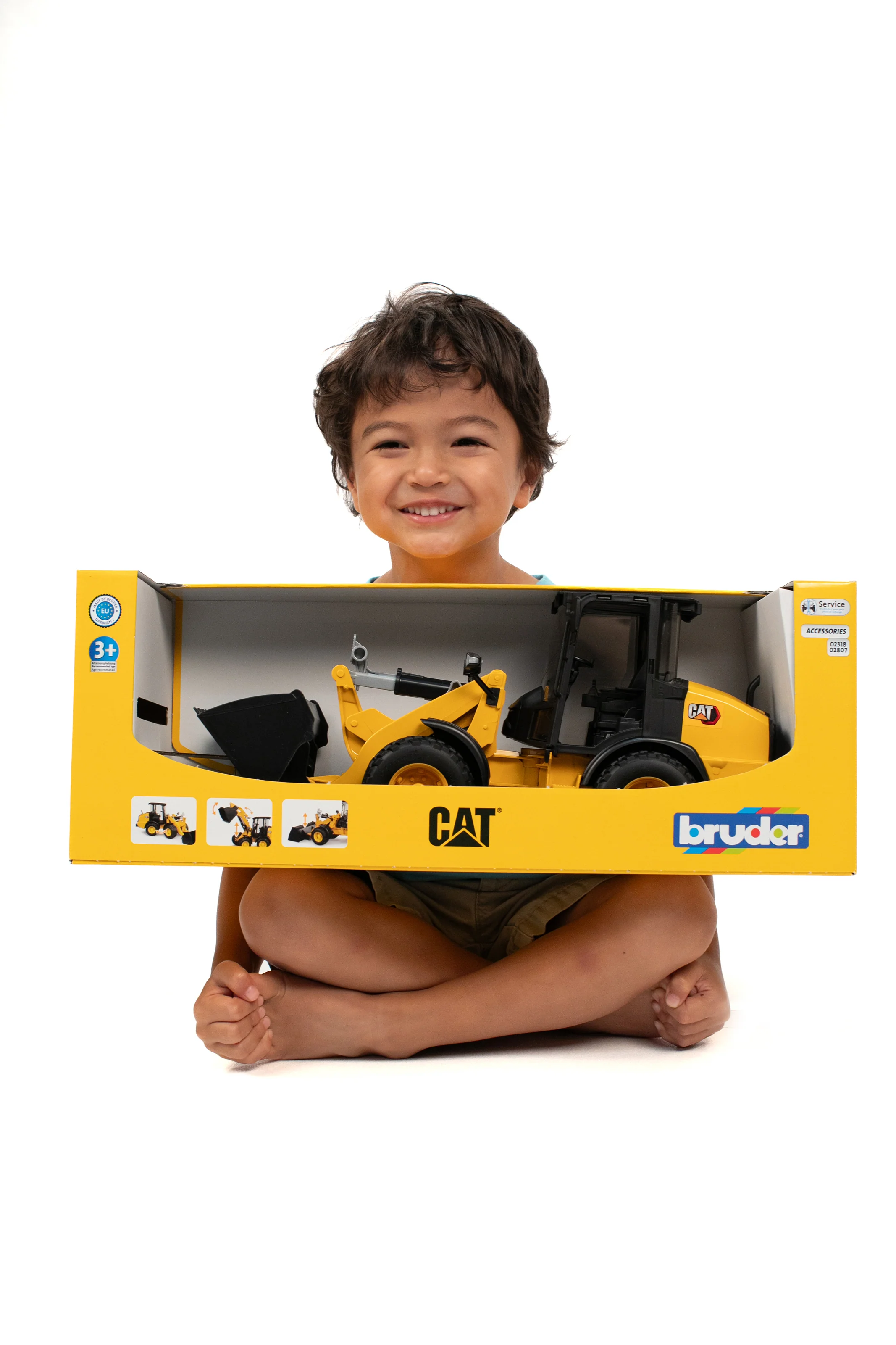 Bruder 02486 Cat® Compact Articulated Wheel Loader 20.12.8 - Image 6