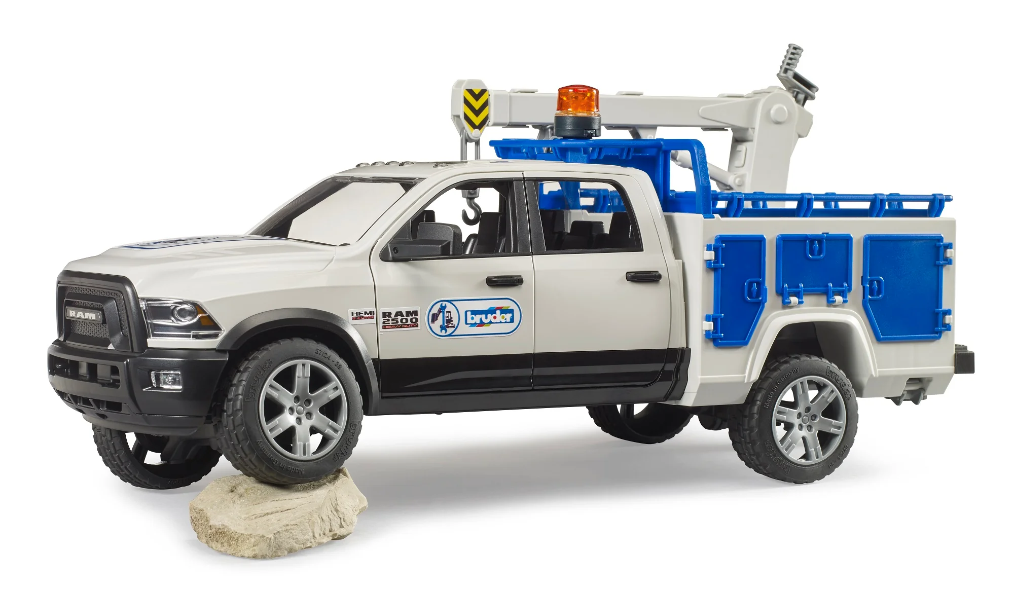Bruder 02509 Ram 2500 Service Truck with Rotating Beacon 20.12.8 - Image 5