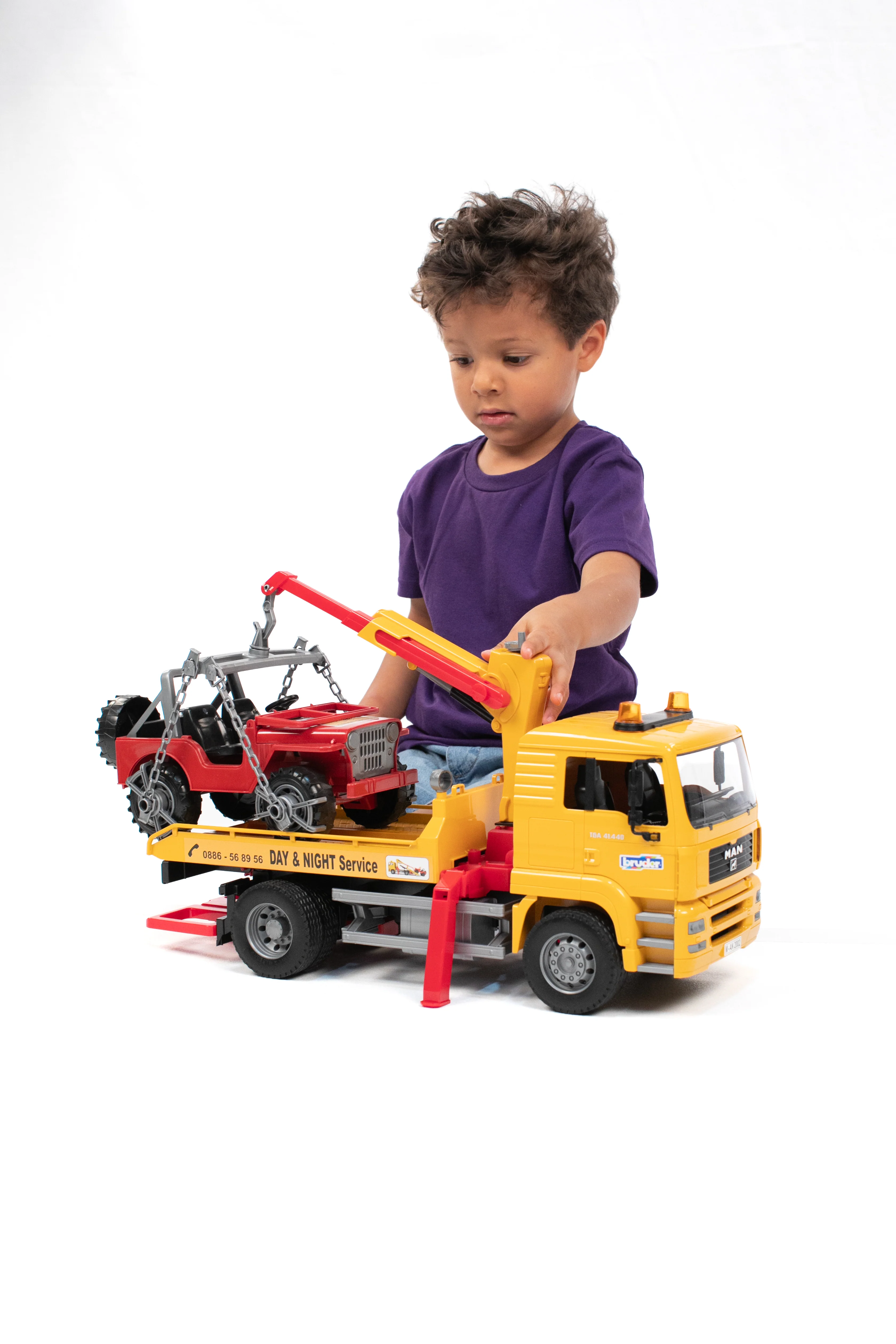Bruder 02750 Man TGA Tow Truck with Off-Road Vehicle 20.12.8 - Image 8