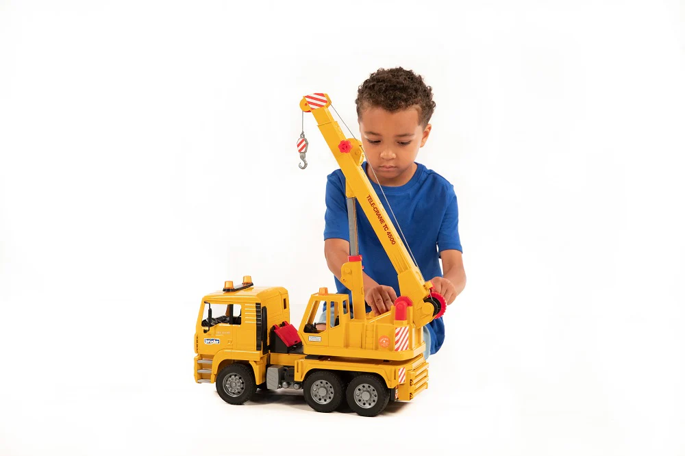 Bruder 02754 Man TGA Crane Truck 20.12.8 - Image 4