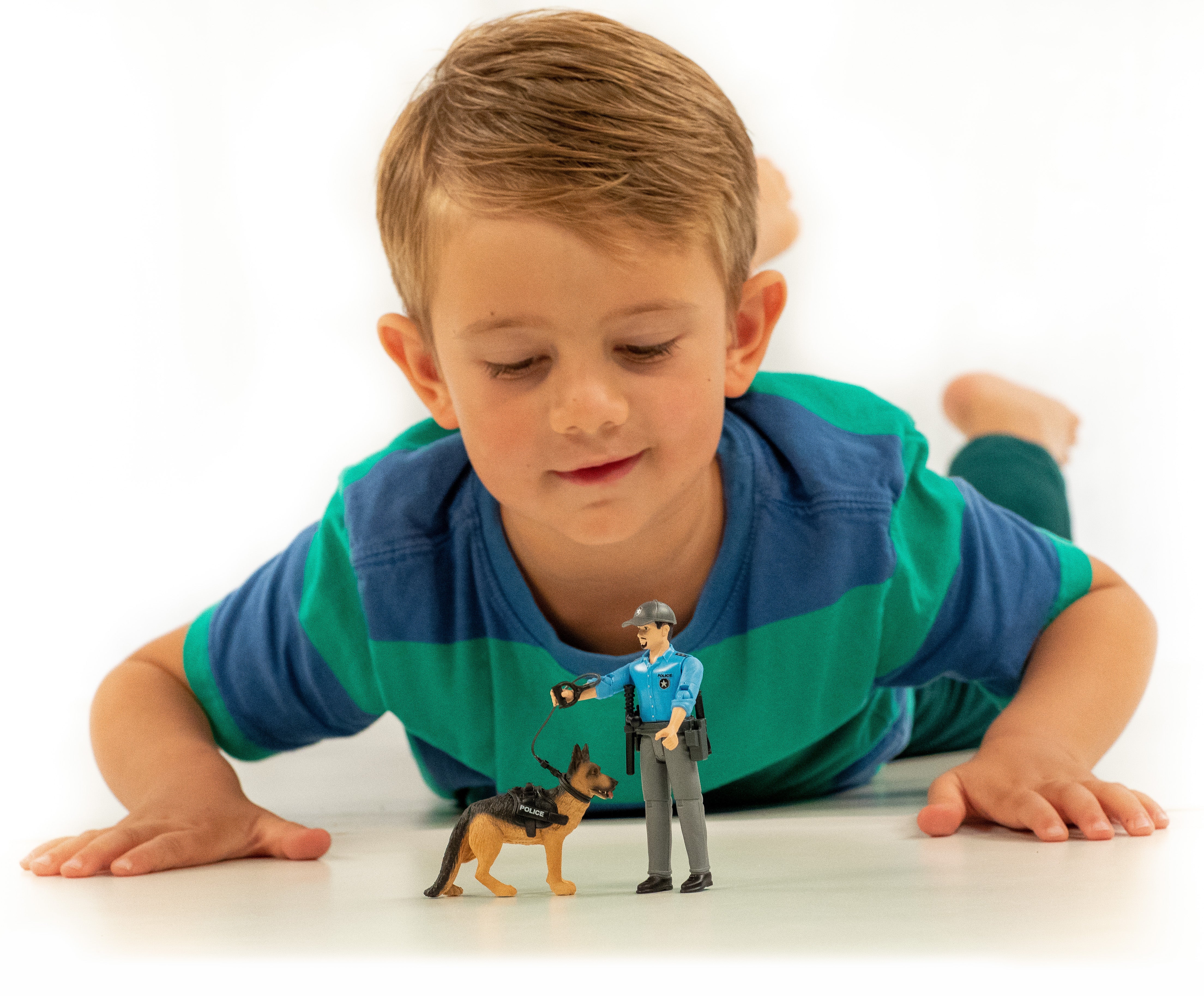 Bruder 62150 bworld Police Officer with Dog 12.10.3 - Image 3