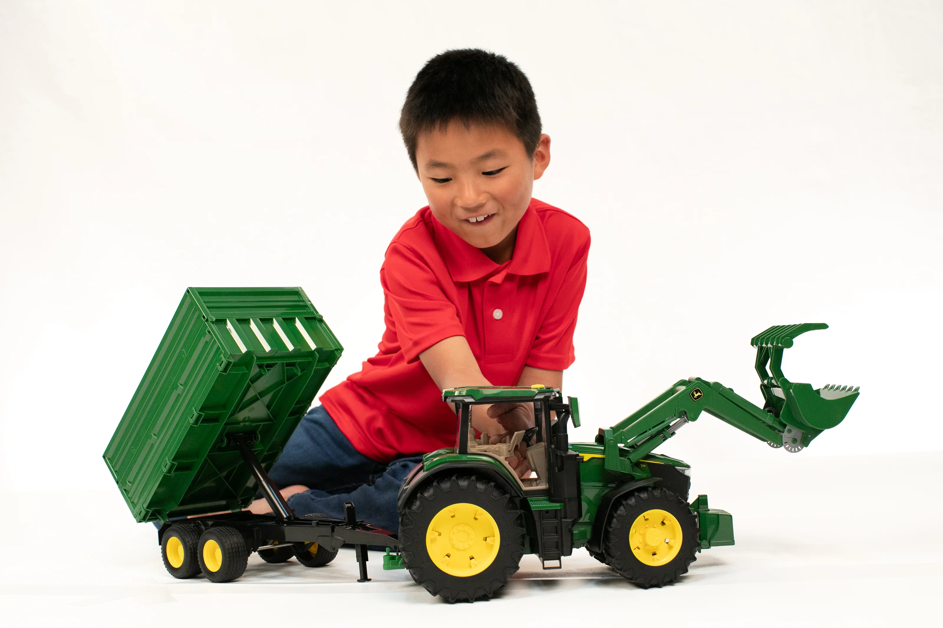 Bruder 09828 John Deere 7R 350 with Front Loader and Tipping Trailer 30.10.10 - Image 7