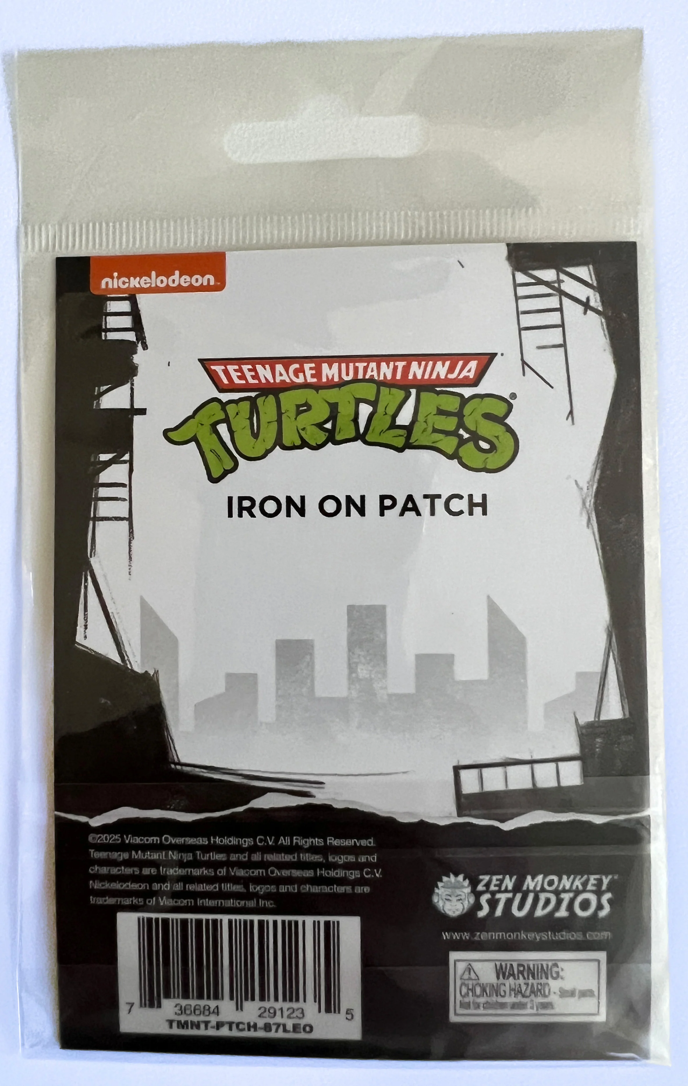 TMNT29123 TMNT - 1980's Cartoon Leonardo Iron On Patch w/ Customizable Autograph!* - Image 3